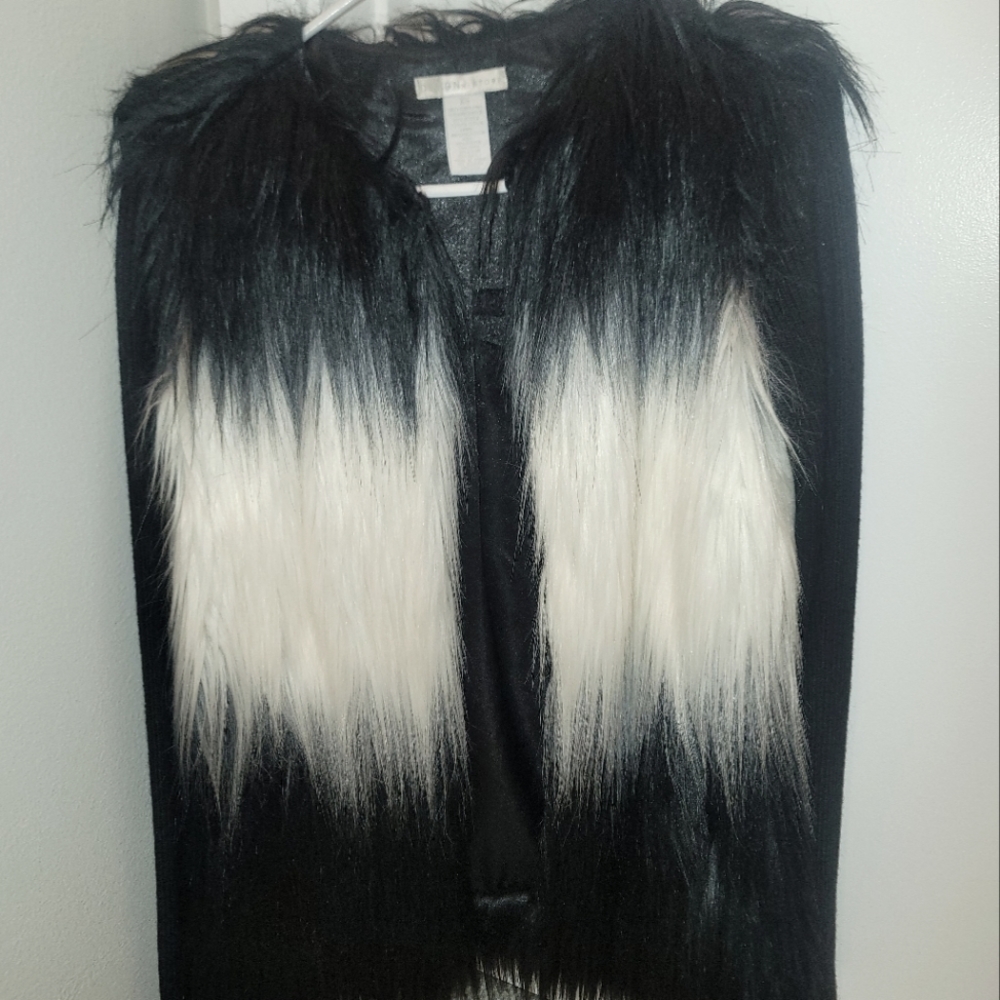 Design history faux fur sweater.